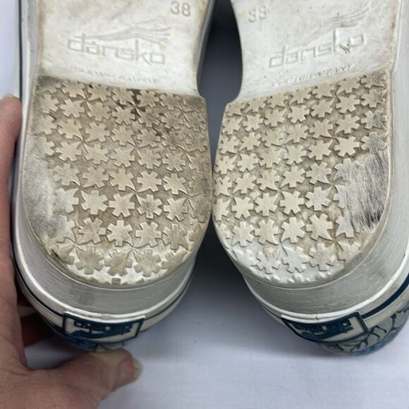 Dansko Vegan Blue Floral Canvas Mary Janes 38 - Picture 9 of 10